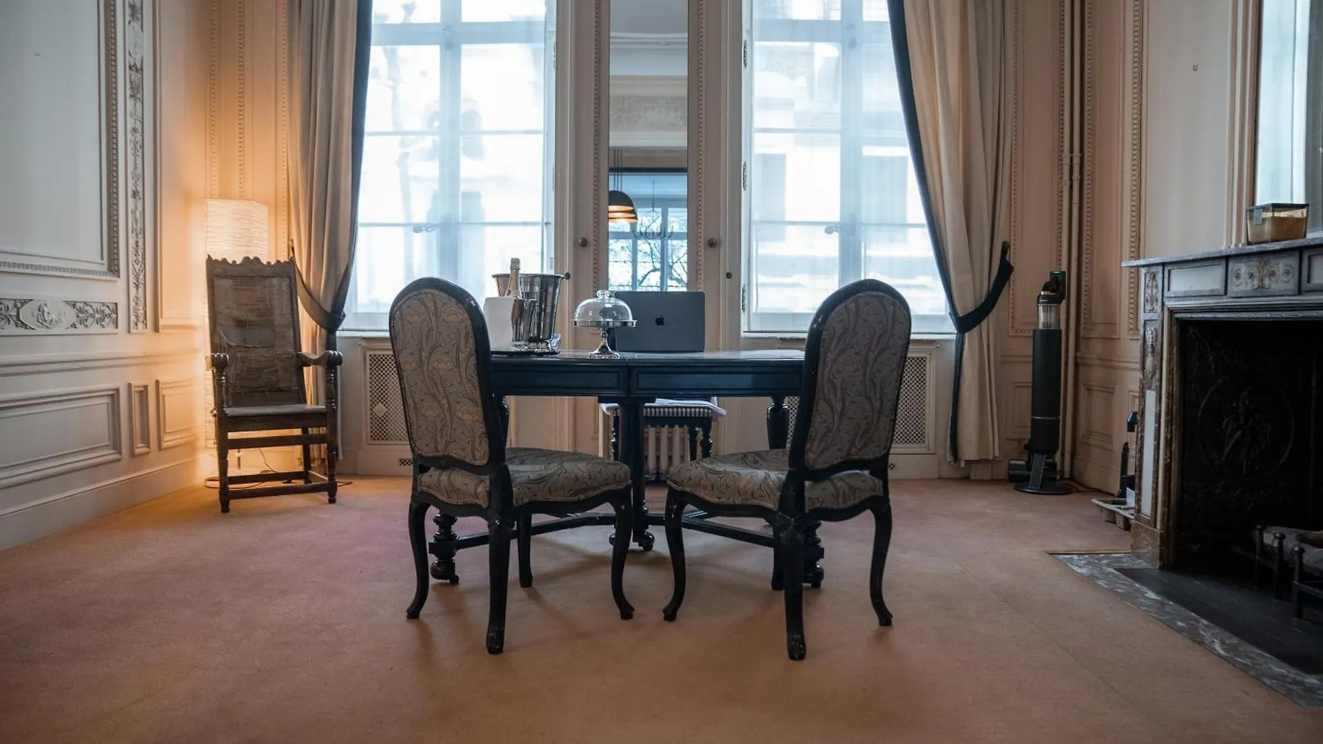 Bed and breakfast Hotel De Maitre De Vaughan Bruselas Bélgica
